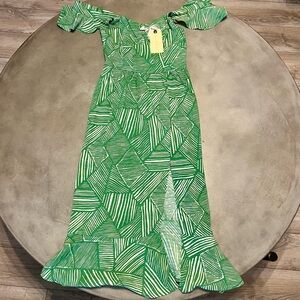 ☘️NWT Green Tropical Geometric Flutter Cap Sleeve Maxi Dress w/Ruffle